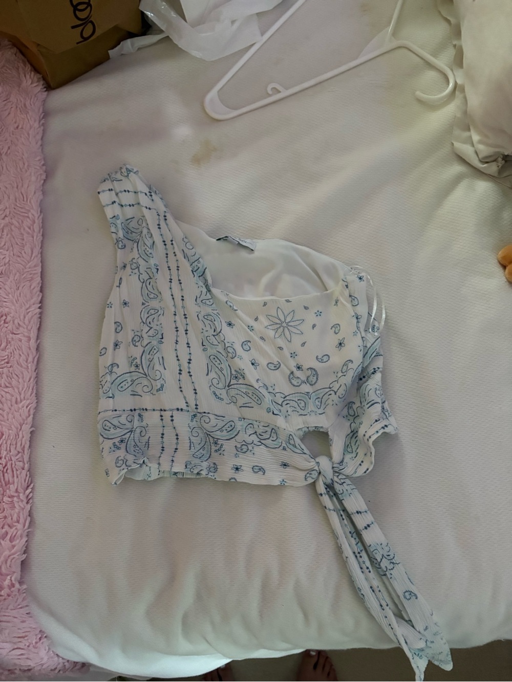 Women’s One-Shoulder Tie-Front Bandana Top - White with Blue Print